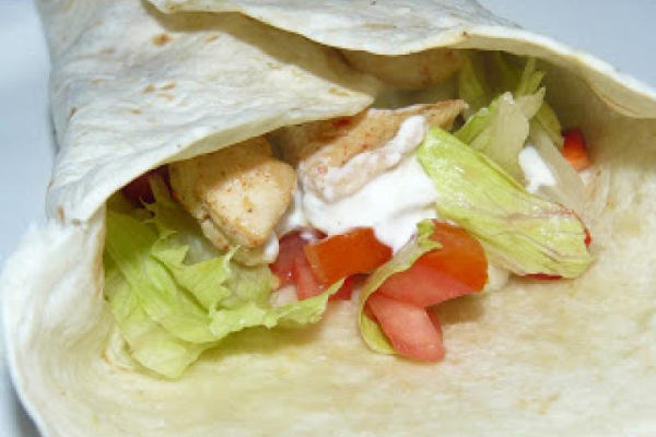 Drobiowy kebab z rusztu, czyli weekendowe grillowanie na RODOS i znowu tortillki