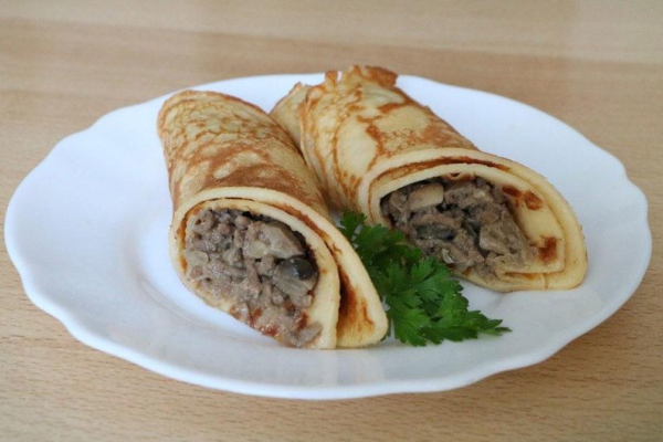 Krokiety z pieczarkami i żółtym serem