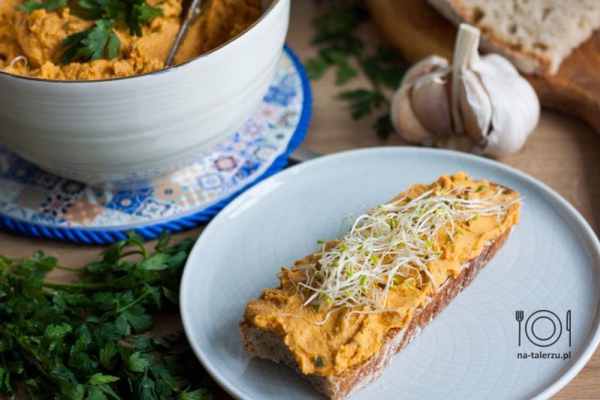 Pasta z kurczaka na kanapki