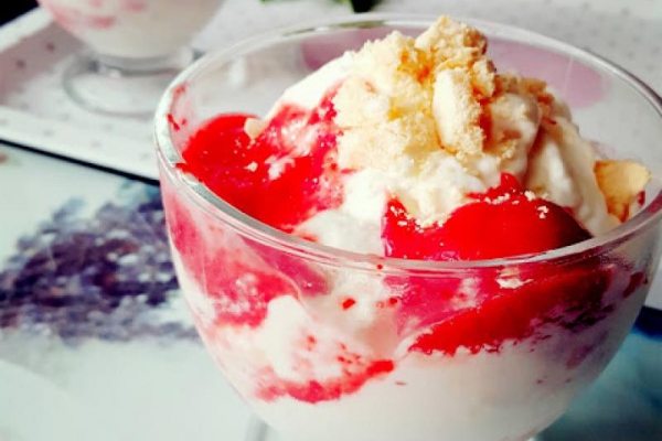 Eton Mess
