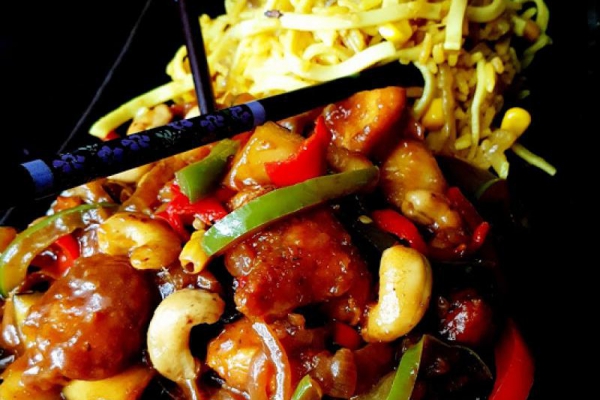 Słodko-Kwaśny Kurczak Mango-Chilli