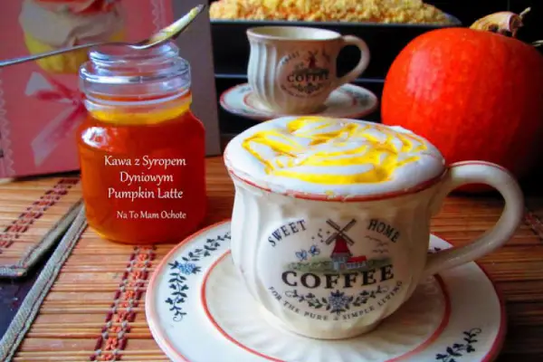 Pumpkin Latte - Kawa z Syropem Dyniowym
