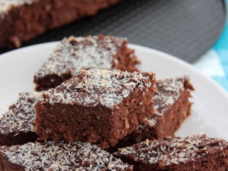 Brownie z kiszoną kapustą (ciasto czekoladowe paleo)