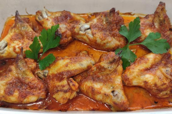 Pieczone skrzydełka w ketchupie i majonezie