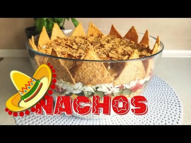 Sałatka nachos z kurczakiem