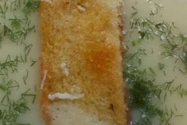 Zupa krem z pieczonego czosnku