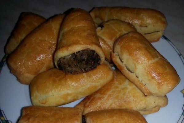Faszerowane paszteciki