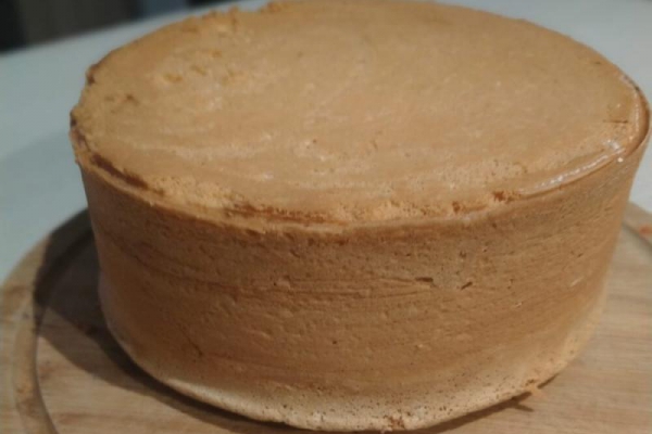 Biszkopt na tortownicę 20 cm