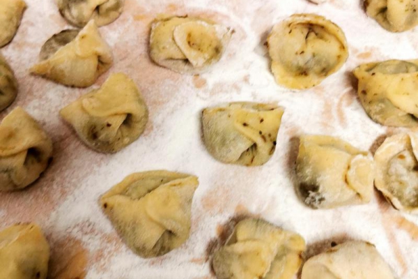 Ciasto na uszka / ciasto na pierogi