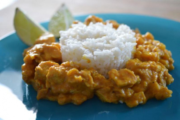 Pikantne curry z kurczaka