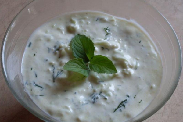 Sos tzatziki