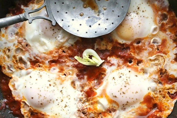 Szakszuka Czyli Jajka w Pomidorowym Sosie