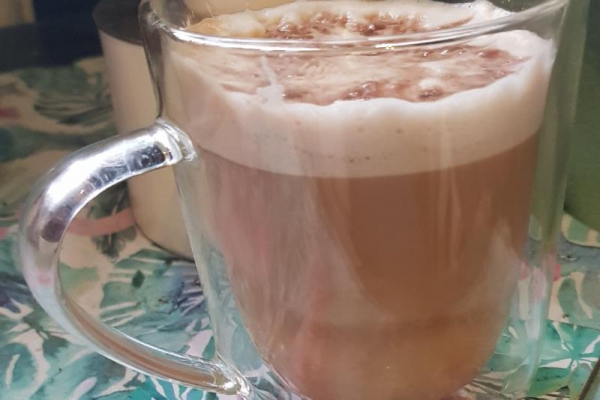 Malinowe latte