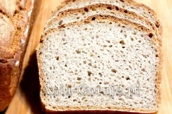 Chleb żytnio owsiany na zakwasie