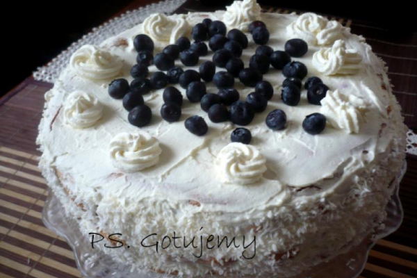 Letni tort z malinami i masą mascarpone