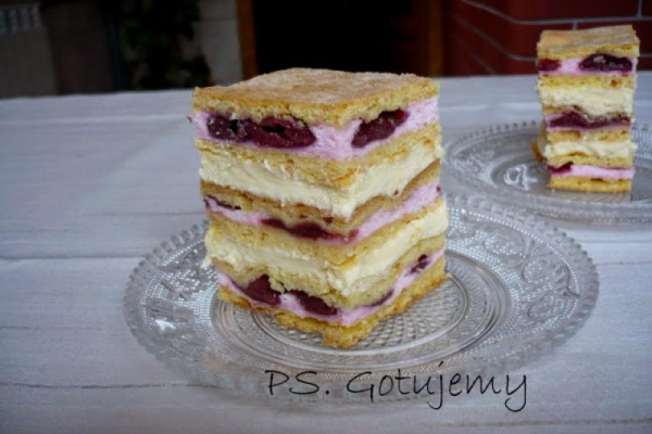 Ciasto francuskie z wiśniami (ciasto św. Jakuba)
