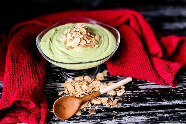 Budyń z avocado