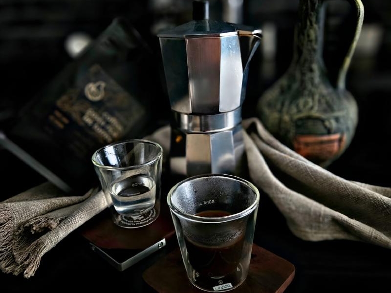 Espresso Corretto z Moka i grappy – włoska klasyka