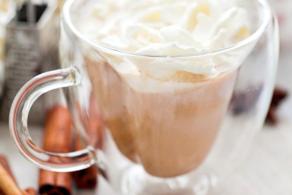 Chai latte – przepis na wyjątkową herbatę