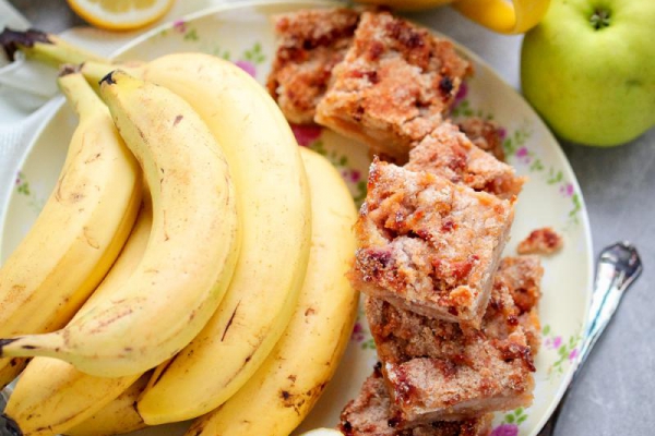 Szarlotka bananowa