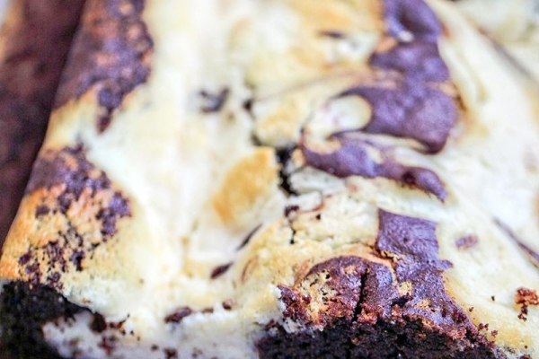 Ciasto Izaura – murzynek z serem