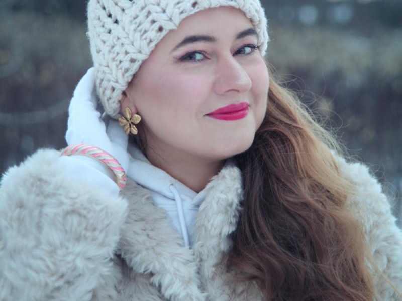 Rimmel Multi Tasker róż rozświetlający