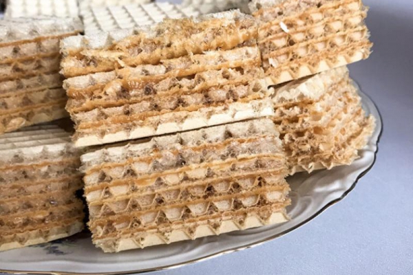 Wafle kajmakowe