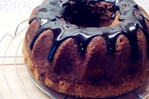 GEWURZKUCHEN - BABKA ŚWIĄTECZNA