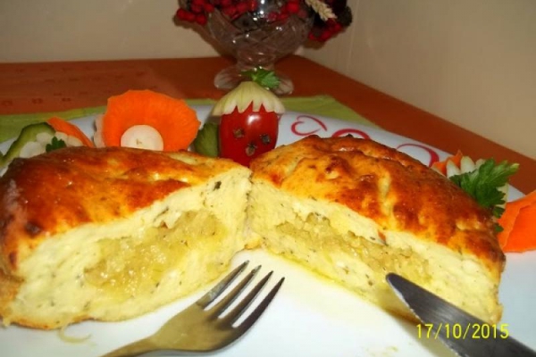 Maminkowe zapiekanki ziemniaczano-serowe z cebulką