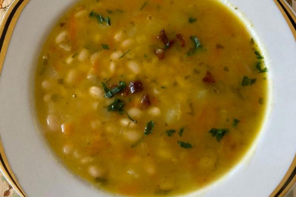 Zupa Fasolowa