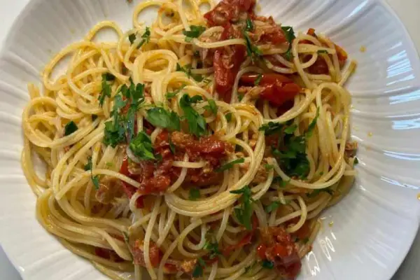 Spaghetti z tuńczykiem