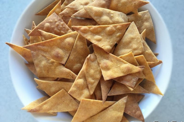 Domowe nachosy orkiszowe