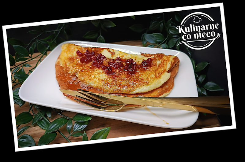 Puszysty Proteinowy Omlet z Serka Wiejskiego (*SERIA FIT*)