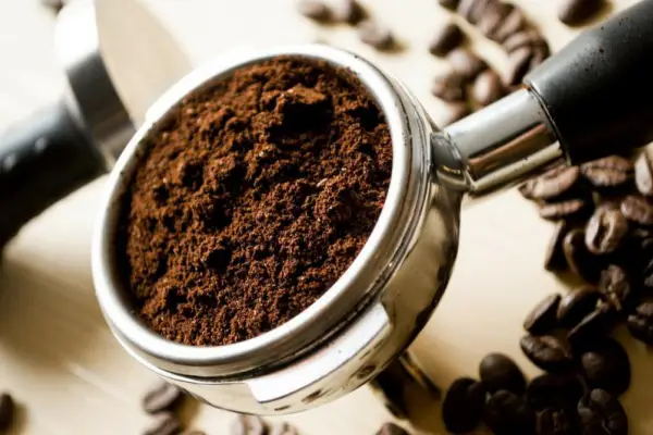 Dzierżawa ekspresu do kawy – świetna alternatywa dla zakupu ekspresu na własność