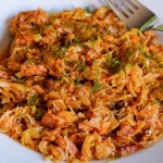 Bigos z młodej kapusty...