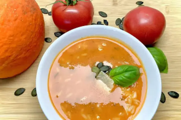 Ekspresowa zupa pomidorowo-dyniowa