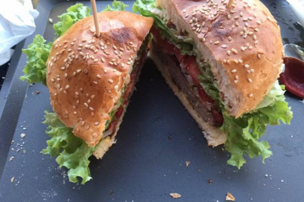Domowy hamburger