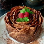 Torcik z naleśników z...