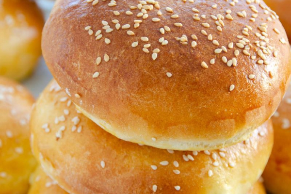 Bułki do hamburgerów