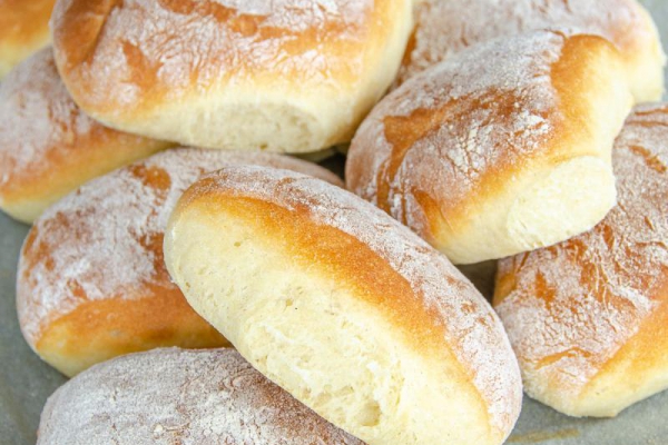 Bułeczki pszenne na jogurcie