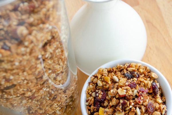 Granola z żurawiną