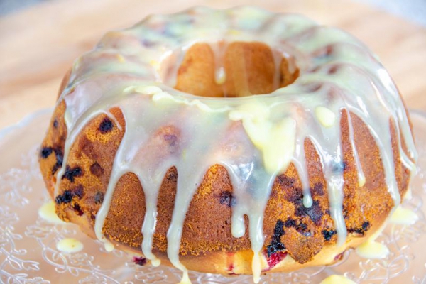 Babka z żurawiną