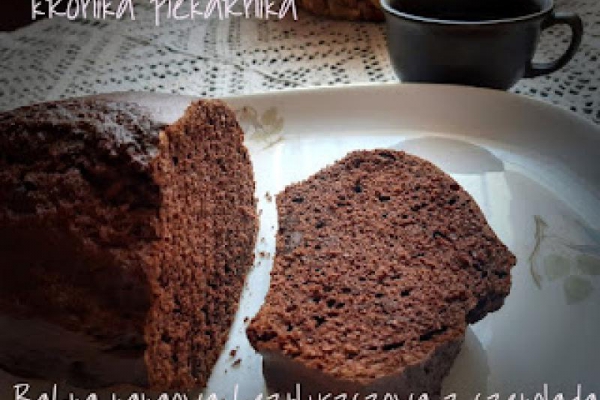 Babka kakaowa, beztłuszczowa z czekoladą