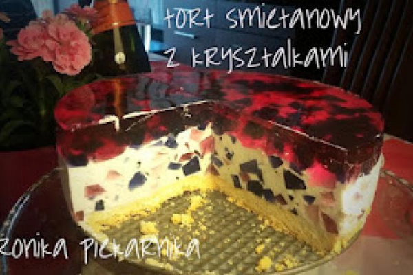 Tort śmietanowy z kryształkami