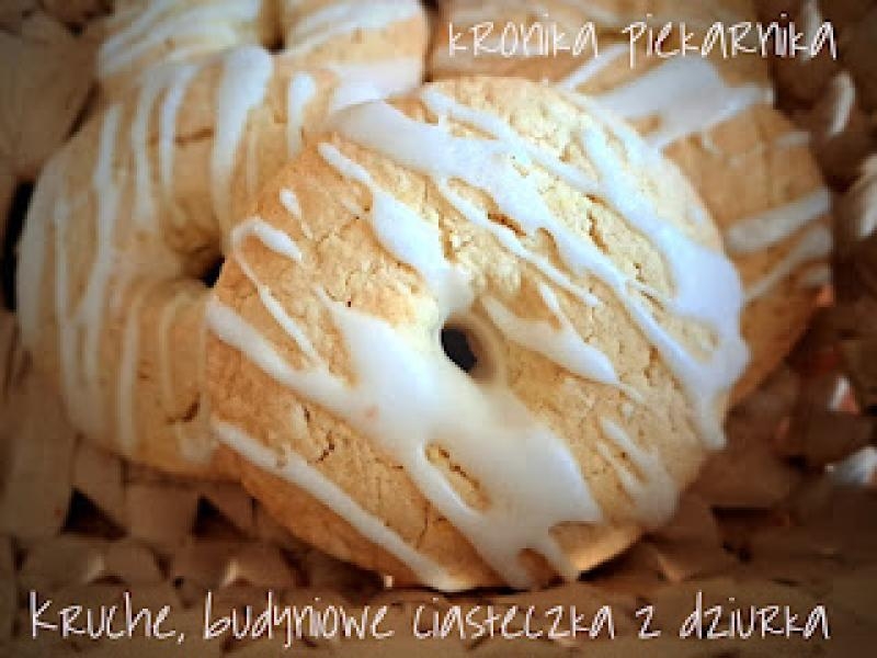 Kruche, budyniowe ciasteczka z dziurką