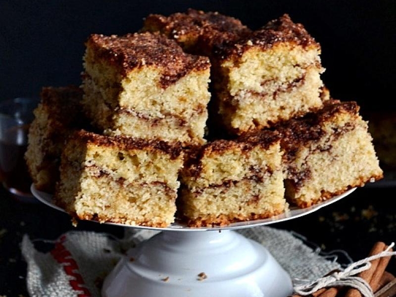 Błyskawiczne ciasto cynamonowe