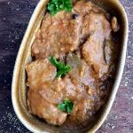 Schab w sosie własnym