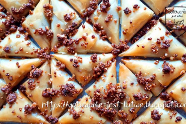 Ciasto filo z orzechami