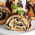 Drożdżowa babka makowa