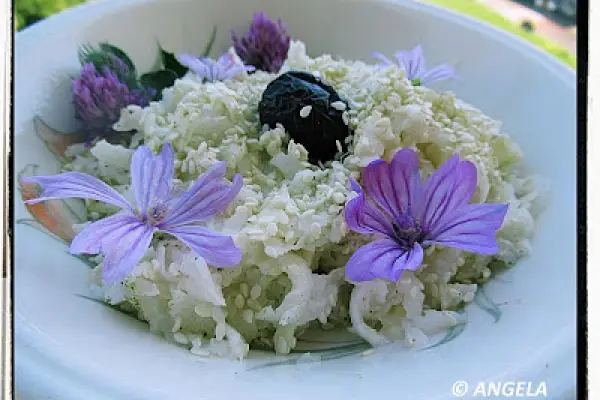 Surówka z białej rzodkwi daikon - Japanese Radish Salad Recipe - Insalata di daikon